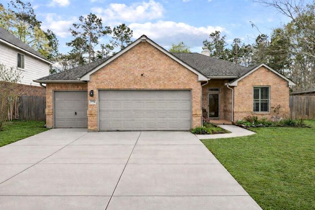 7706 Silver Lure Dr — Walden On Lake Houston