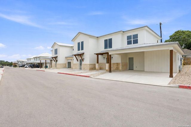 1141 Paniolo — HERFF VILLAGE