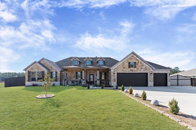 9729 Waller St — Deer Pines
