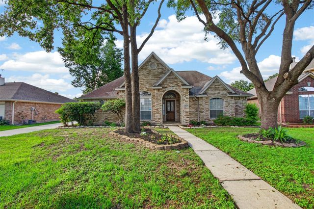 2807 Travick Ln — Woodcreek Sec 02