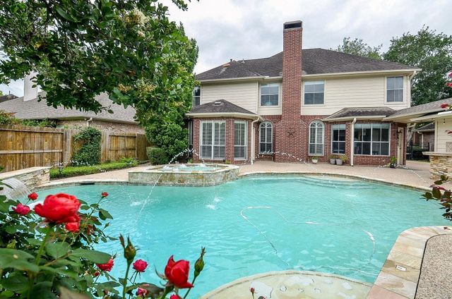 6631 Alicant Dr — New Territory Prcl Sf-19a