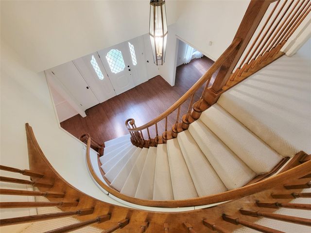 3 Thunderbird Cir — Country Club Oaks Sec 06