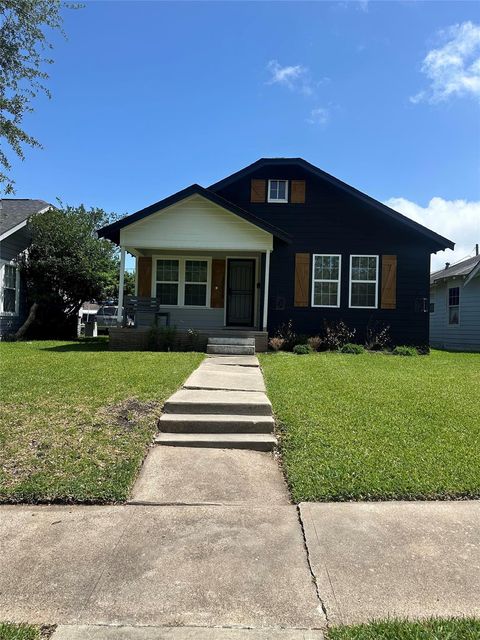 2216 New Jersey St — East Baytown