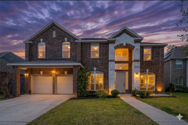 2304 Dolan Falls Ln — Riverstone Ranch/Clear Crk Sec
