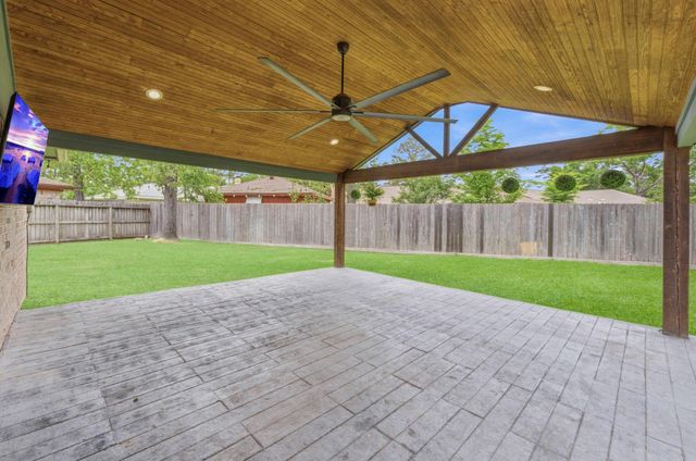 25514 Lancewood Dr — Lexington Woods