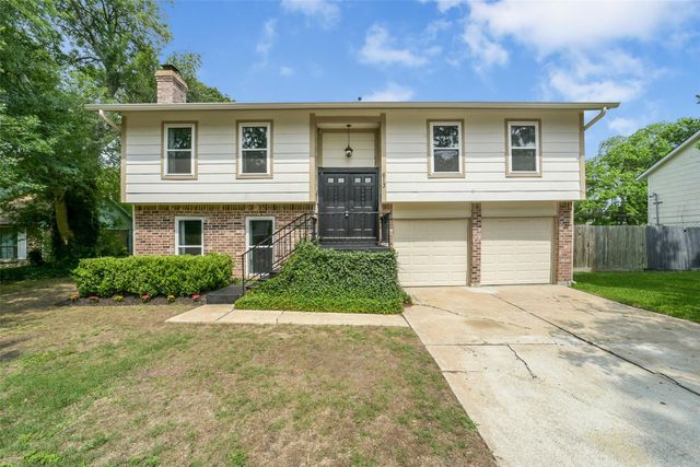 613 E Castle Harbour Dr — Sunmeadow 3