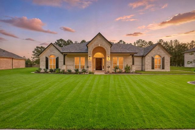 16438 Stonewall St — DEER PINES