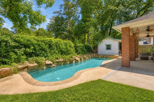 32806 WESTWOOD SQUARE WEST Dr — Westwood 01
