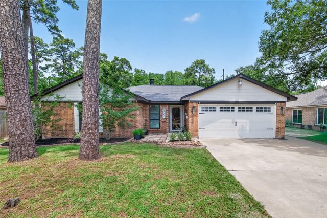 9727 Forest Hollow Dr — Pinehurst Sub