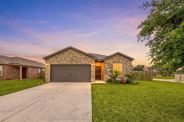 3000 Iron Woods Dr — Freeman Ranch