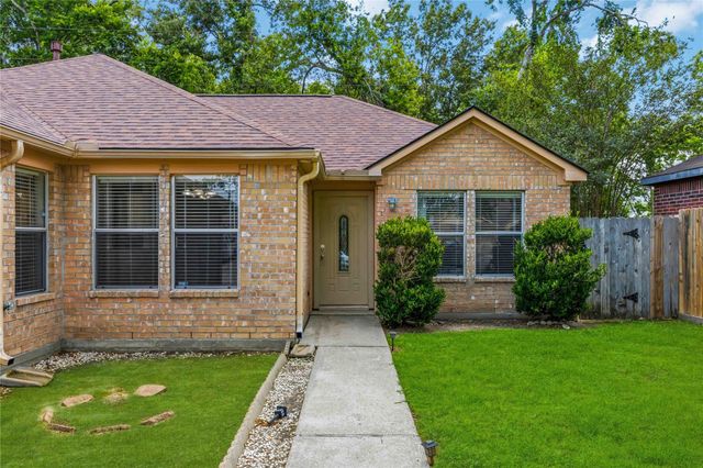 23619 Summer Pine Dr — Cypress Trls/Timber Lane
