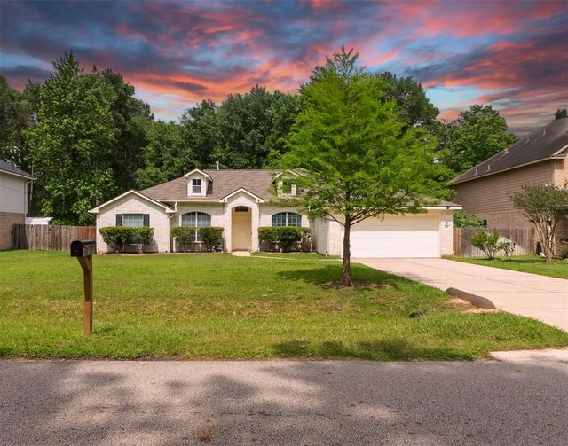 1102 Wiley Dr — Woodland Oaks