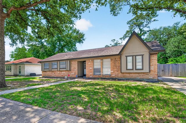 23235 Earlmist Dr — Timber Lane Sec 01