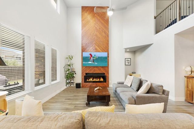 15815 Gibson Grass Ct — Champions