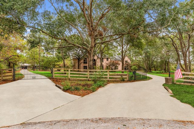 1019 Towering Oaks St — High Meadow Ranch 03