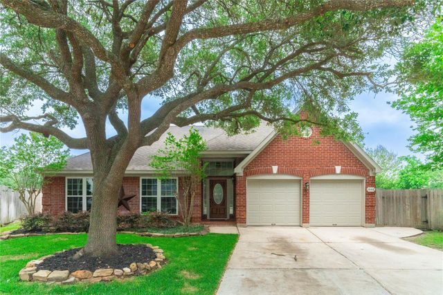 15418 Park Glen Dr Dr — OAK LAKE ESTATES