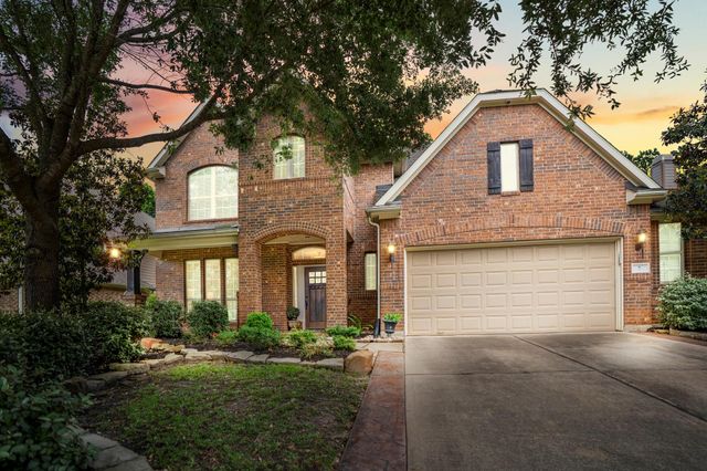 7 E Wading Pond Cir — The Woodlands Creekside Park West 08