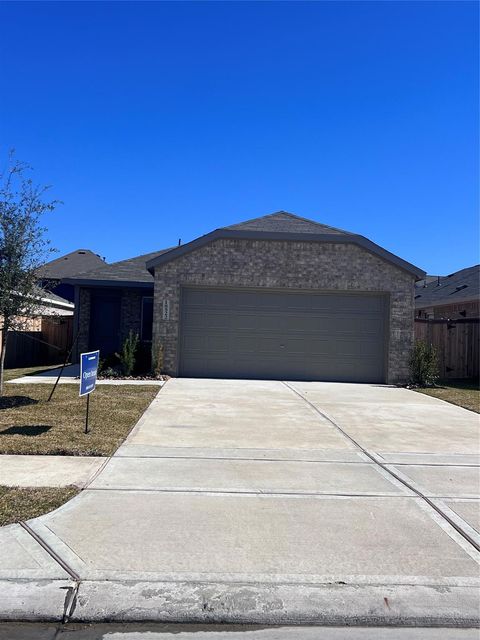 9239 Lowan Terrace Dr — Pelly Place