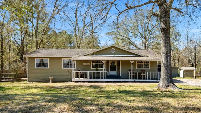 29905 Elm Ln — Long Lake Estates