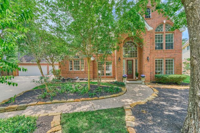 19 Craggy Rock St — Wdlnds Village Cochrans Cr 08