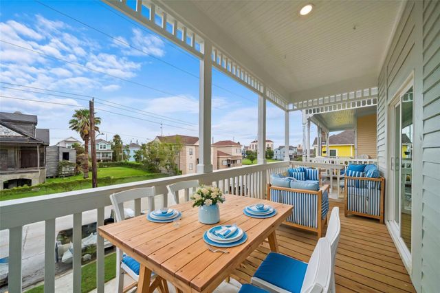 2813 Ball Street St — Galveston Townsite