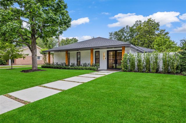 2506 Briarbrook Dr — Briargrove Park