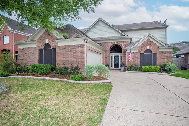 2904 Julie Ann Dr — Willowick Pearland