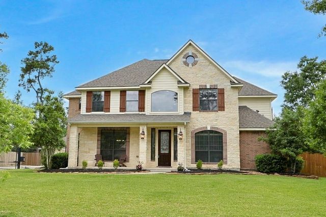 40519 Manor Dr — Mostyn Manor