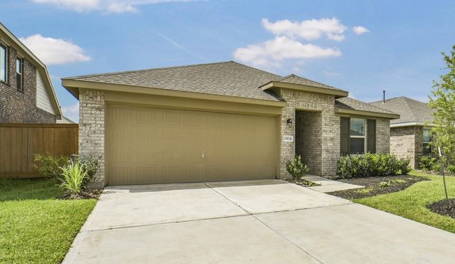 1504 Twilight Green Dr — Sunterra