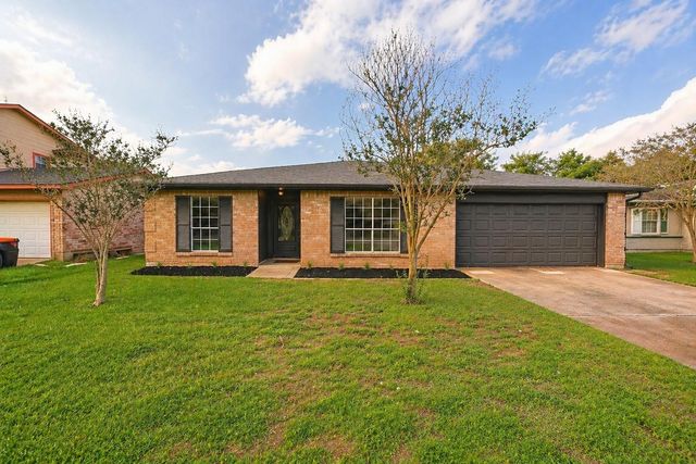 6208 Silver Leaf Dr — Countryside