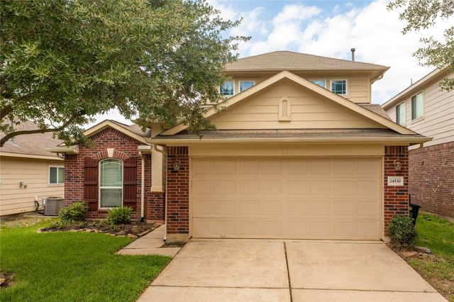 24530 E Lakecrest Town Dr — Lakecrest Village Sec 01