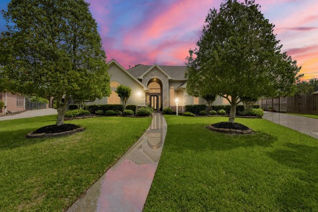 3902 Belvoir Park Dr — Greens At Willow Fork