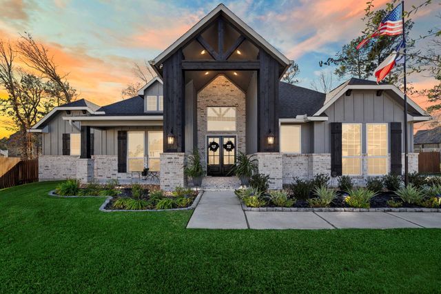 40901 Mauser Ln — Mostyn Manor
