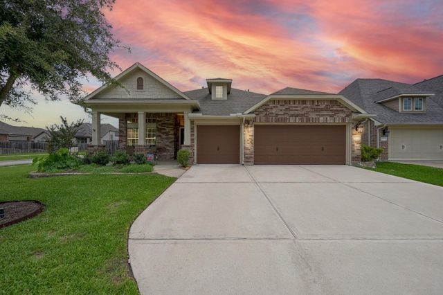 31777 Twin Timbers Ln — Falls At Imperial Oaks