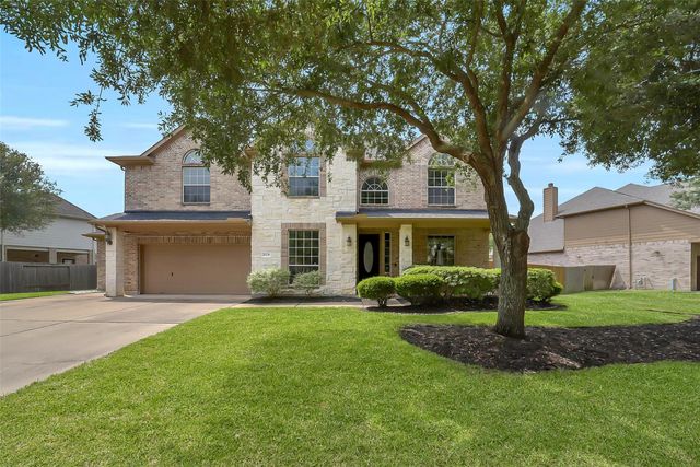21135 Breezy Shore Ln — Lakemont Cove