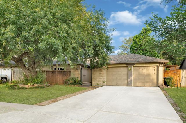 2515 Harvest Cv — Heritage Park Sec 06