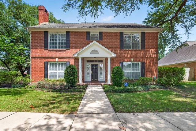 3403 Driftwood Ct — Oyster Point Sec 1 R/P