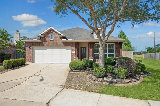 6350 Bain Dr — Sienna Village Of Anderson Spgs Sec 8