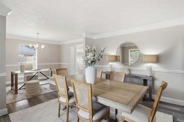 2511 Pecan Grove Ct — Southwyck