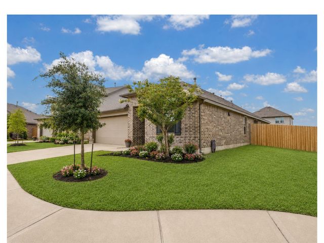 5815 Wagon Run Ct — Katy Xing