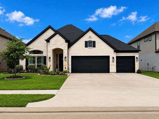 23626 Persimmon Creek Ln — Morton Creek Ranch