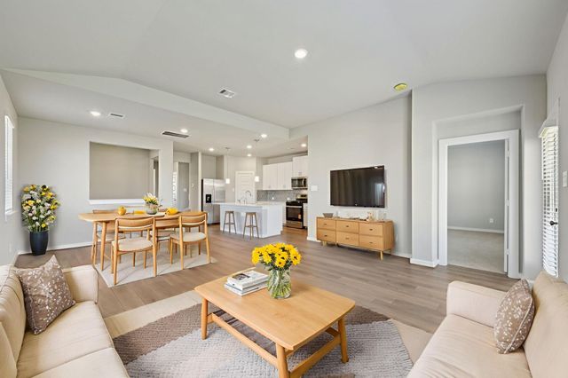 5925 Mockingbird Lodge Ln — Massey Oaks Village