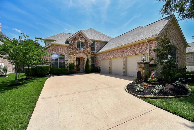 3302 Saint Charles Ct — Sienna Village Of Waters Lake Sec 26-B
