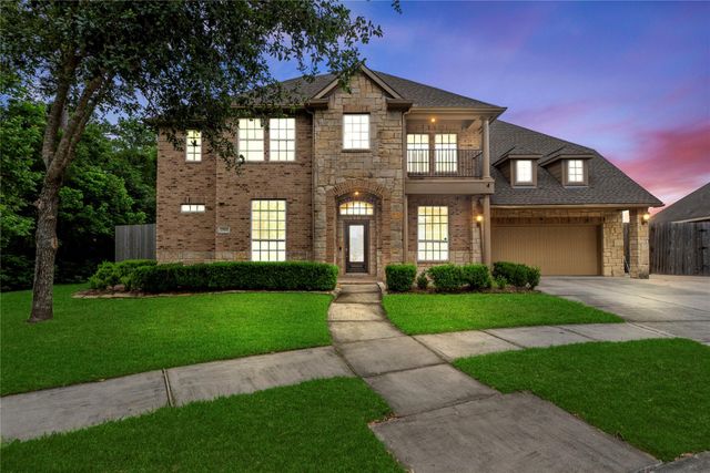 13903 Alex Landing Dr — Fall Creek