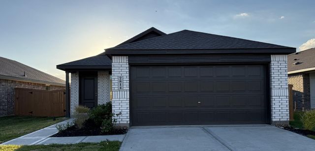 814 Shrub Court — Magnolia Ridge