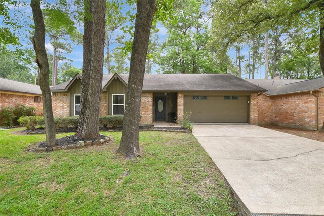 106 N Woodstock Circle Dr — Wdlnds Village Panther Creek