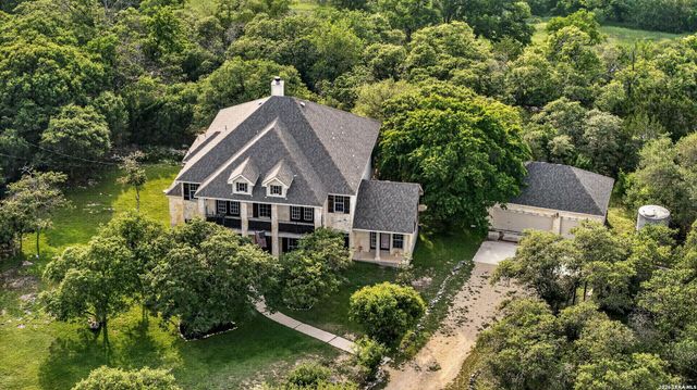 314 Hoskins — RIVER MOUNTAIN RANCH