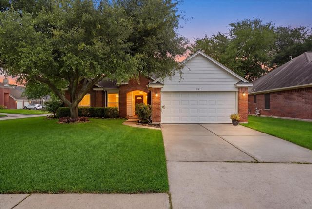 5911 Woodmancote Dr — Atascocita Trails Sec 02