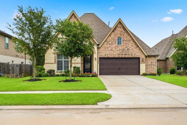 1819 Boulder Lake Ct — Stonecreek Estates Sec 3