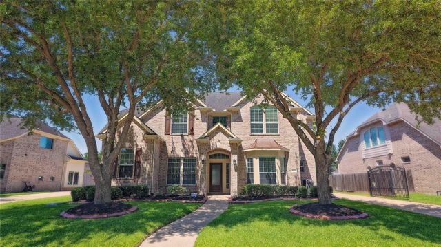 5630 Brennan Ridge Ln — Grand Lakes Ph Three